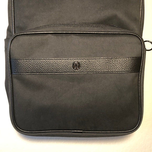 lululemon - Picture 3 of 6